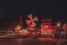 Moulin Rouge Paris Pour Deux
