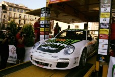 Conducir un Porsche 992 GT3 - 2 vueltas en circuito largo