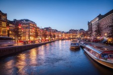 Croisière Nocturne sur les Canaux d'Amsterdam pour Deux