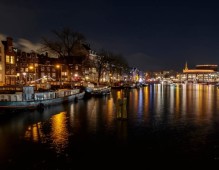 Croisière Nocturne sur les Canaux d'Amsterdam pour Deux