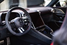 Conduzir um Mercedes AMG GT 63 1 volta + 1 volta em co-piloto