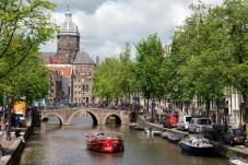 Croisière sur le canal à Amsterdam