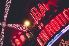 Spectacle au Moulin Rouge
