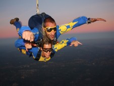 Salto de Queda Livre 4000m em Castelo Branco c/ Video e Fotos