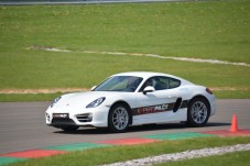 Stage de pilotage Porsche Cayman 12 tours - circuit Geoparc (88)